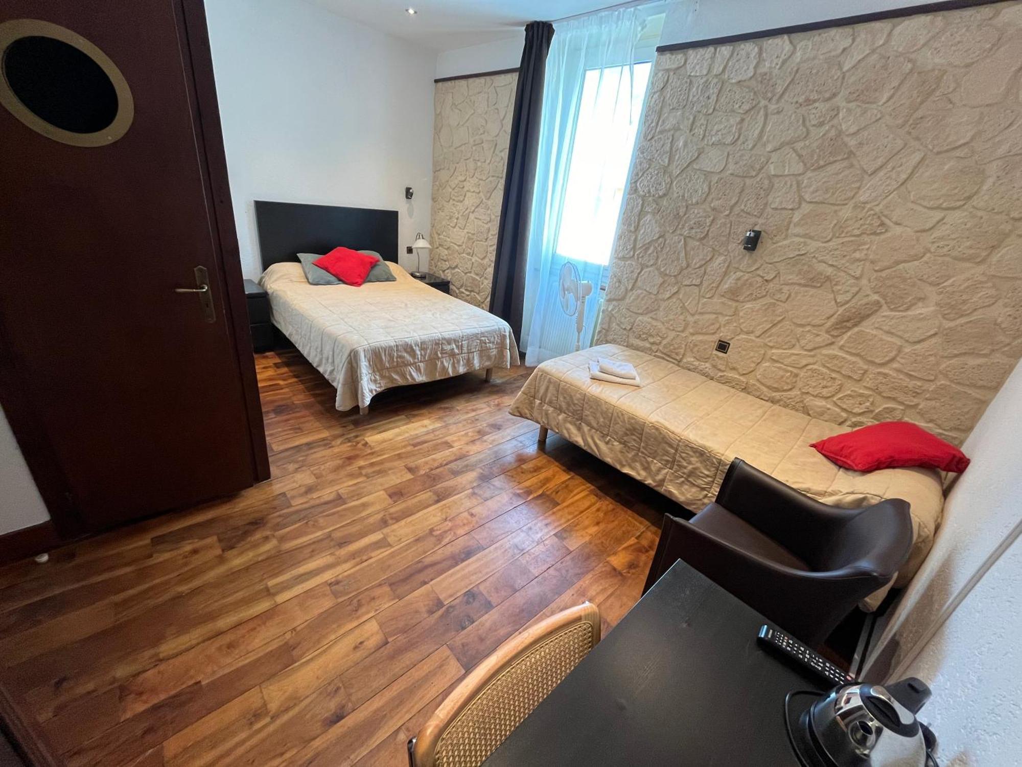 Savoy Hotel Le Bourget-du-Lac Luaran gambar