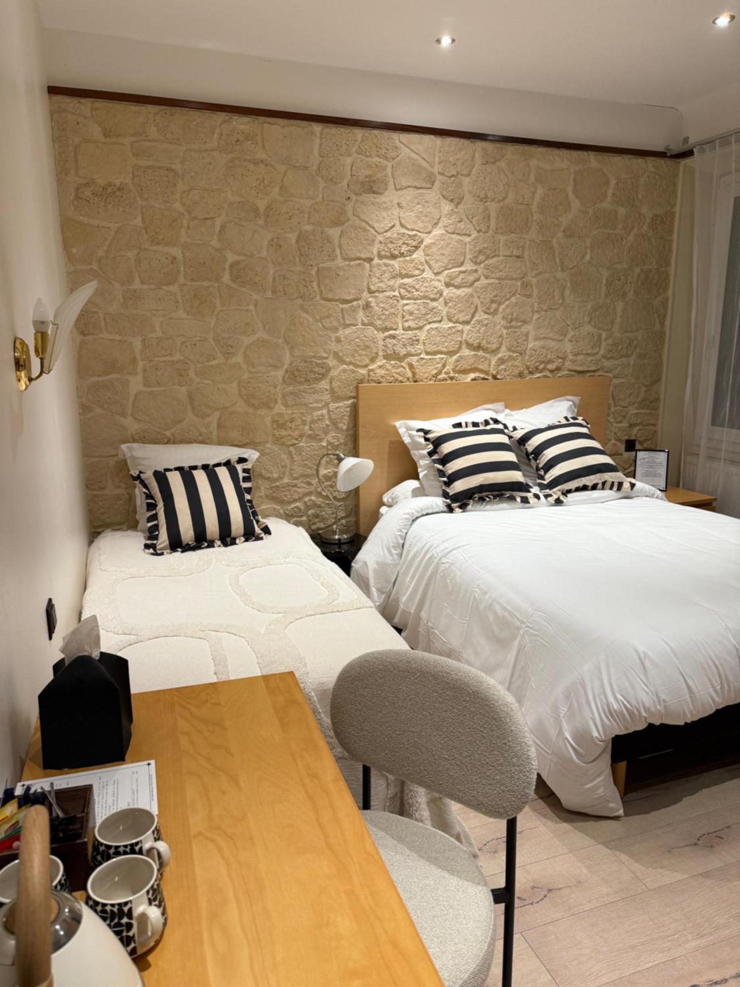 Savoy Hotel Le Bourget-du-Lac Luaran gambar