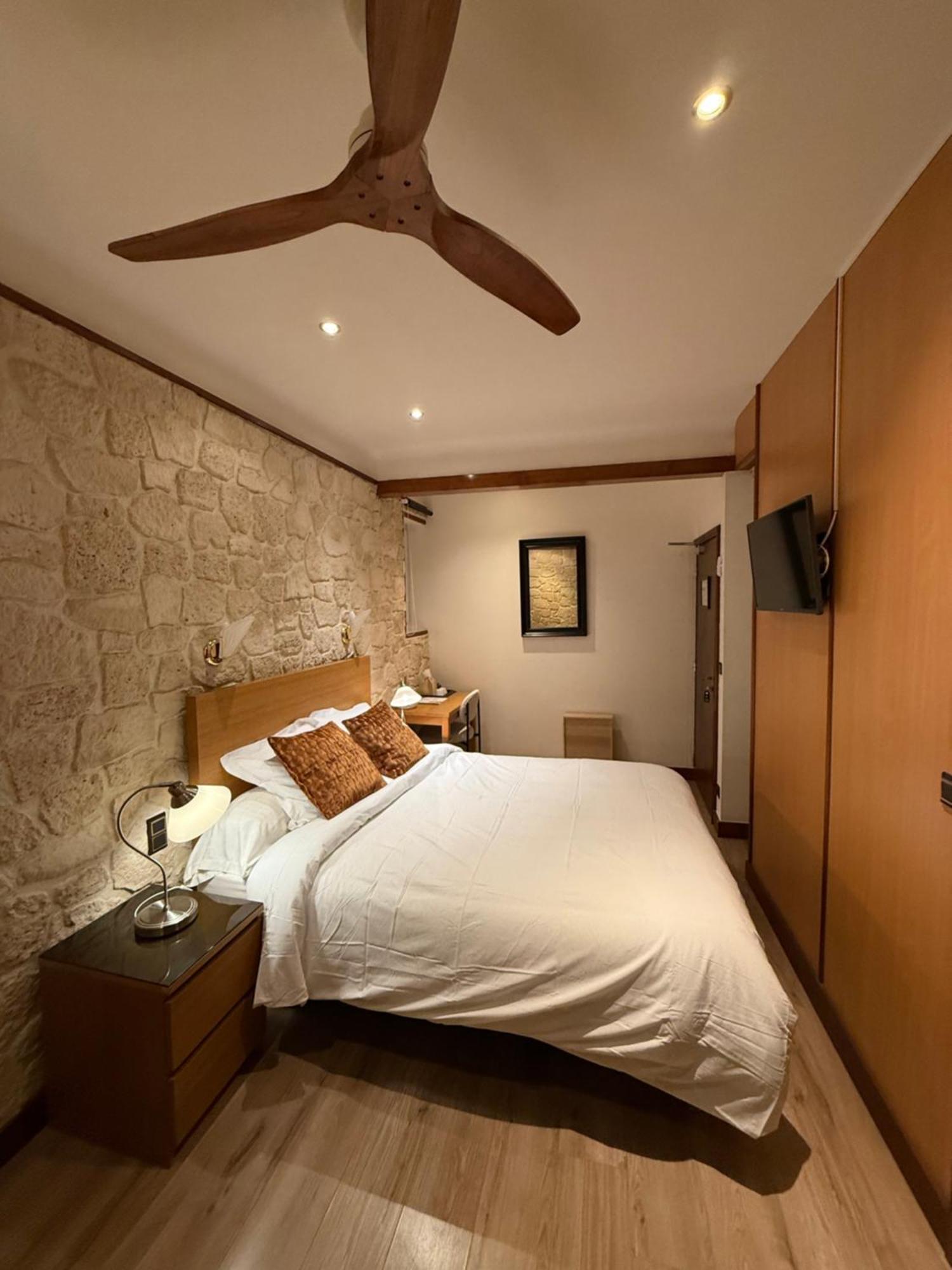 Savoy Hotel Le Bourget-du-Lac Luaran gambar